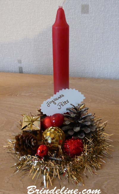 Décoration de Noël - support bougie décorée au pied