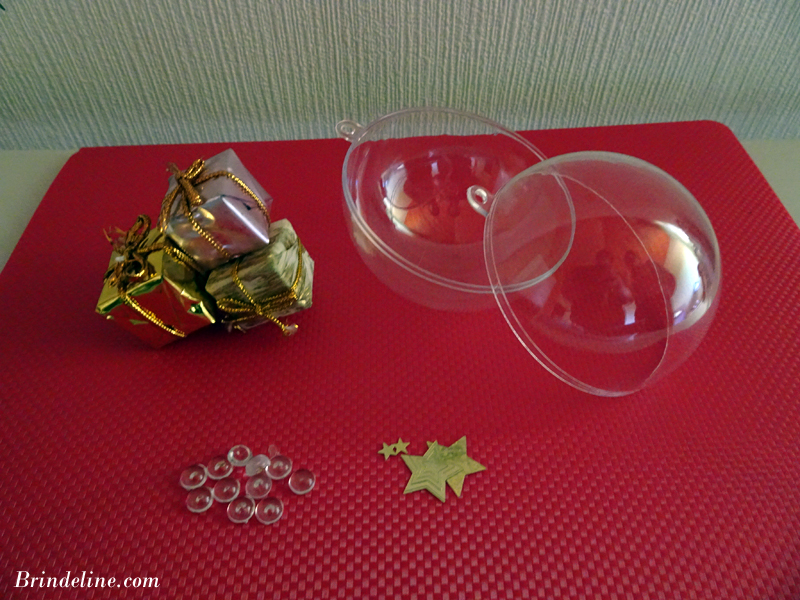 Décors de Noël : boule transparente