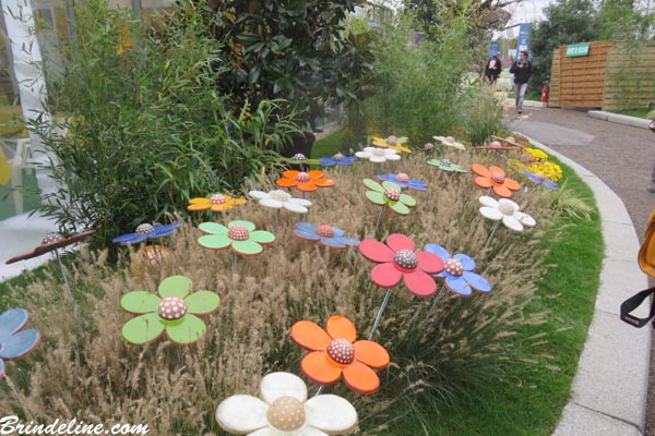 Folie'Flore à Mulhouse - décorations extérieures - fleurs
