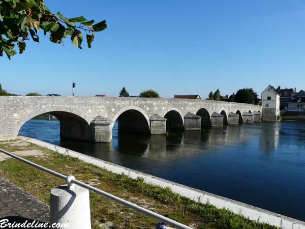 Pont sur le cher - ville de Montrichard (Loir et Cher)
