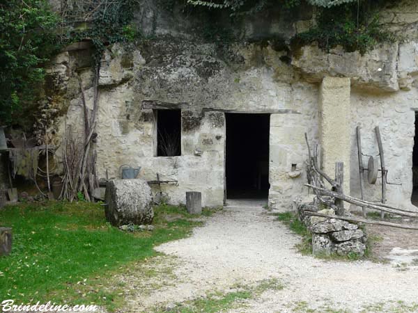 Châteaux de la Loire - Site vallée troglodytique des Goupillières à Azay le Rideau