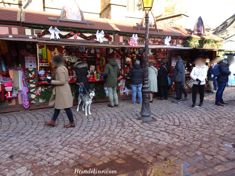 Chalet du marché de Noël à Colmar
