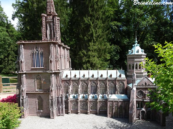 Cathédrale de Strasbourg - Parc Miniature de Plombières les Bains (Vosges)