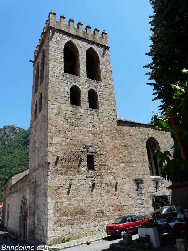 Villefranche de Conflent (Pyrénées Orientales) - église du village fortifié par Vauban