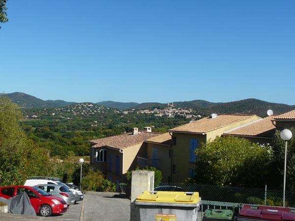 Golfe de St-Tropez - village de Cogolin