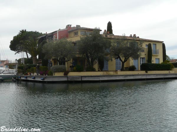 Golfe de St-Tropez - cité lacustre de Port-Grimaud
