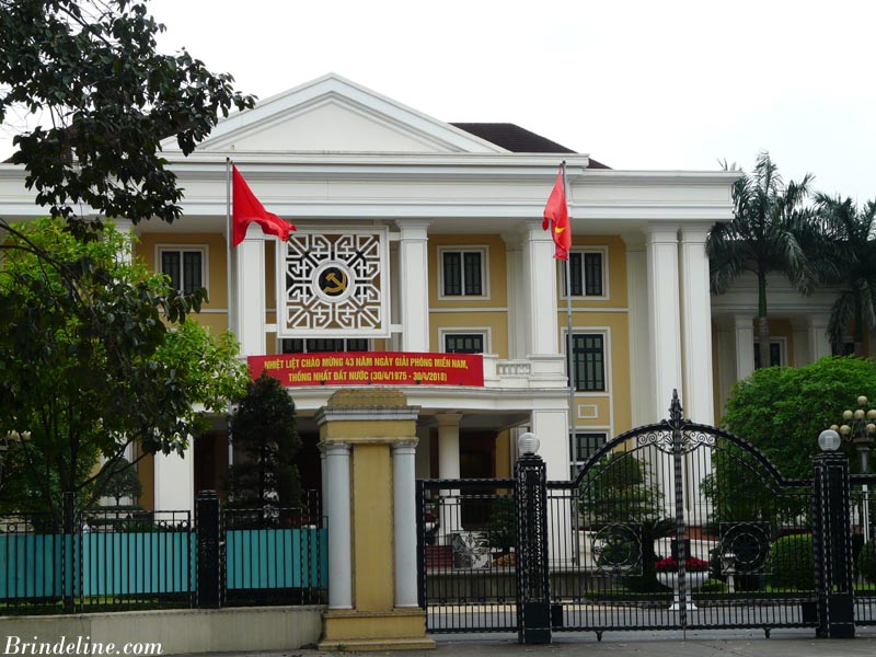 Bâtiments officiels vietnamiens